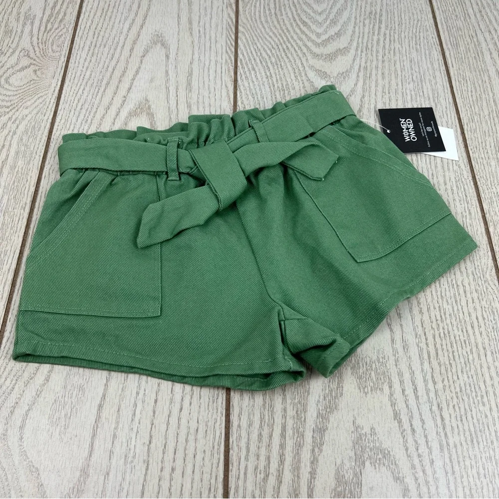 Grayson Threads Black Big Girls Elastic Waist Tie-Belt Shorts S-XL Green $32 - Picture 1 of 4